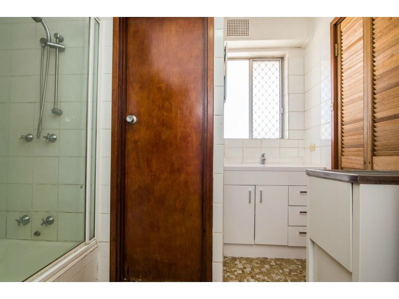 Unit 4/5 Welshpool Road, St James WA 6102