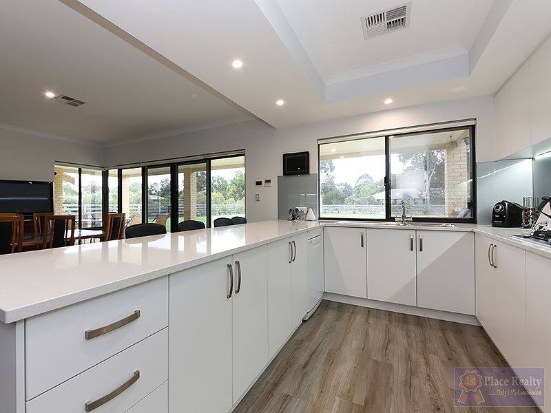 17 Wodalla Parade, Byford WA 6122