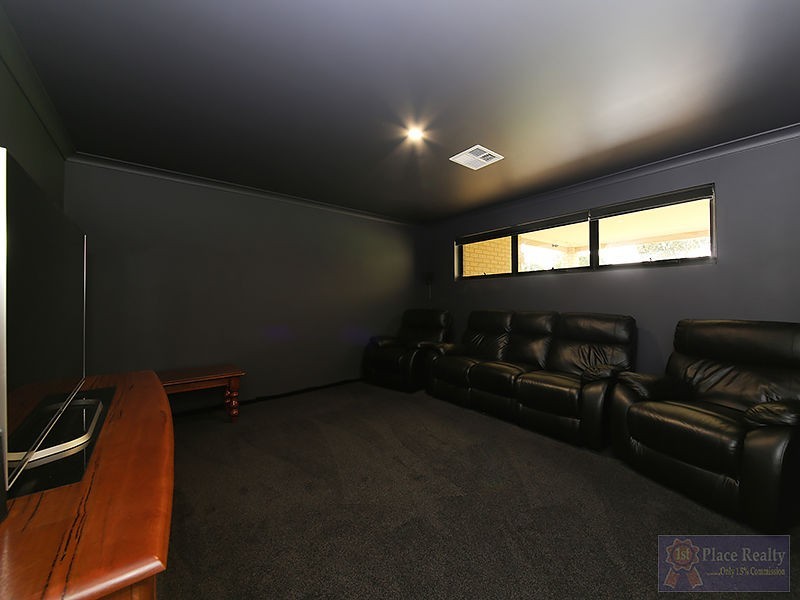 17 Wodalla Parade, Byford WA 6122