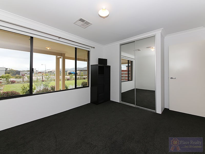 17 Wodalla Parade, Byford WA 6122