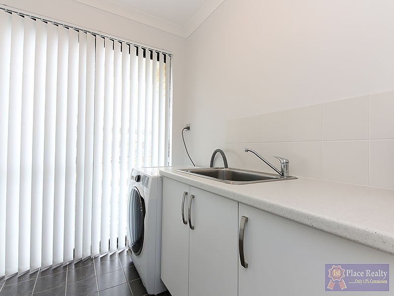 17 Wodalla Parade, Byford WA 6122