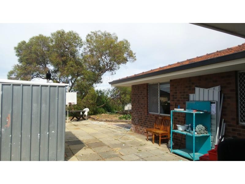 15 Grandpre Crescent, Hamilton Hill WA 6163