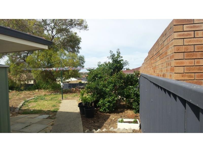 15 Grandpre Crescent, Hamilton Hill WA 6163