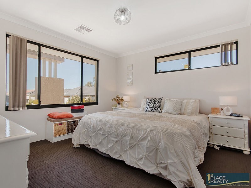 3 Greenville Vista, Meadow Springs WA 6210