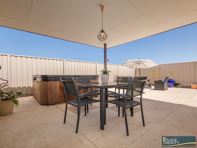 3 Greenville Vista, Meadow Springs WA 6210