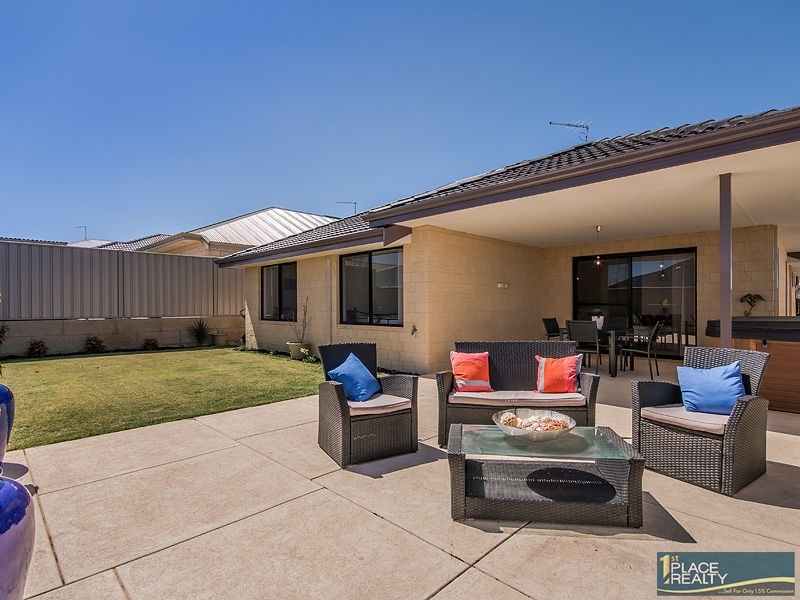 3 Greenville Vista, Meadow Springs WA 6210