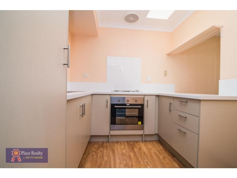 11 Elliot Place, Thornlie WA 6108