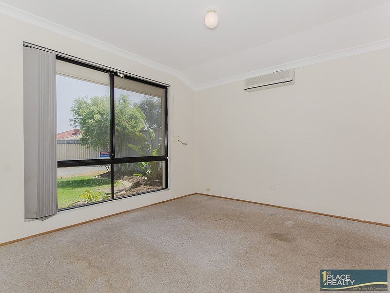 10 Dunlowe Loop, Warnbro WA 6169