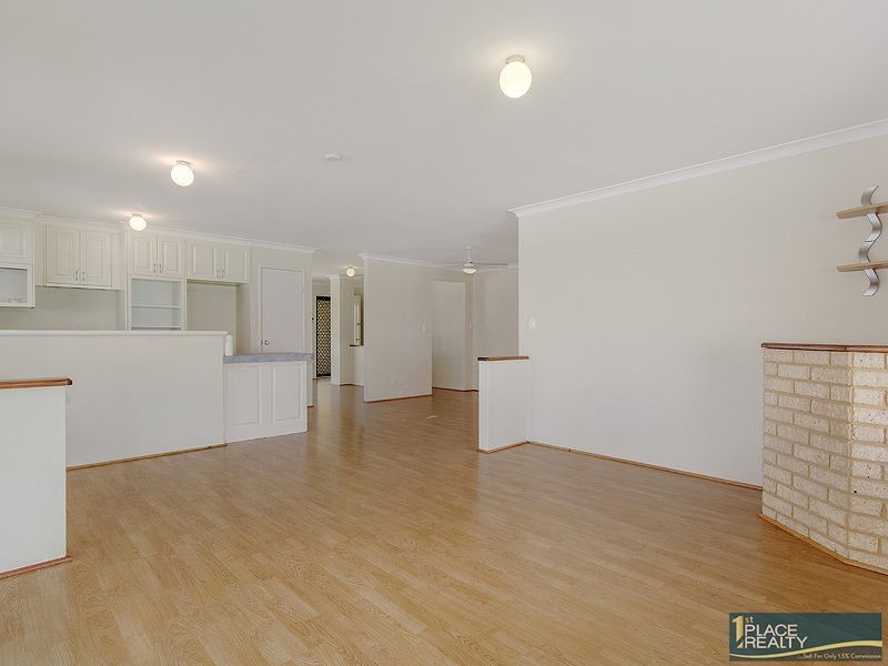 10 Dunlowe Loop, Warnbro WA 6169