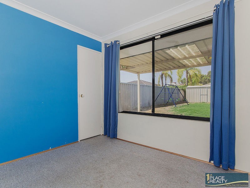10 Dunlowe Loop, Warnbro WA 6169