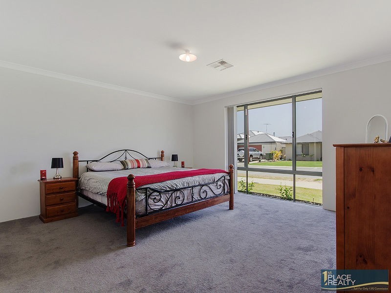 28 Glendale Street, Meadow Springs WA 6210