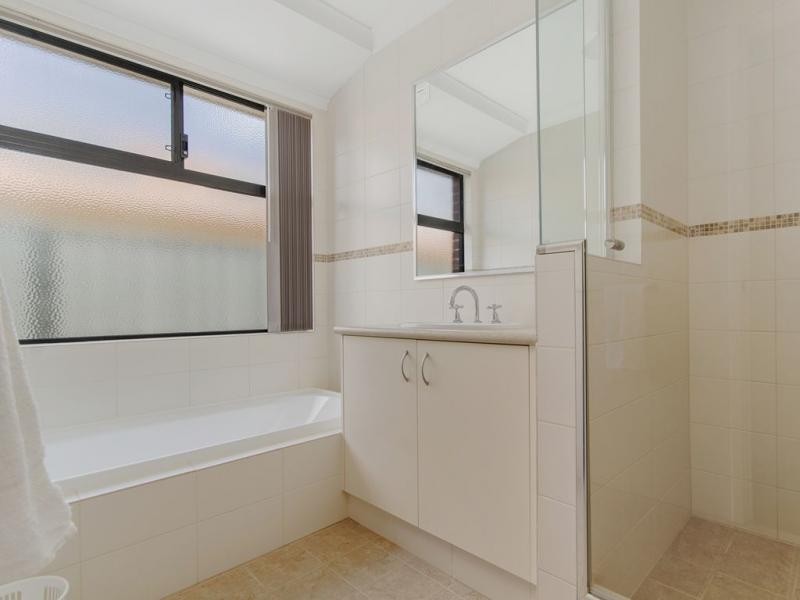 32 Kingaroy Drive, Baldivis WA 6171