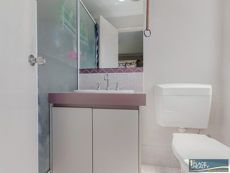 32 Vancouver Circle, Waikiki WA 6169