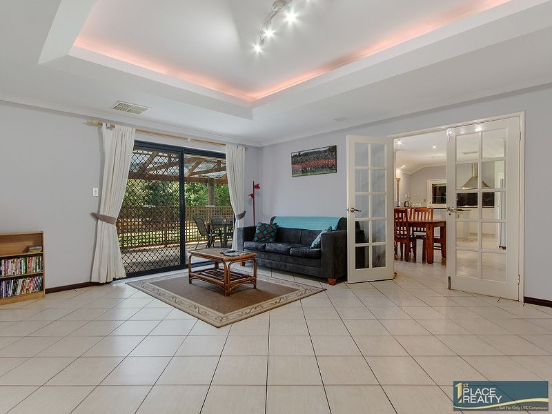 17 Sawley Close, Golden Bay WA 6174