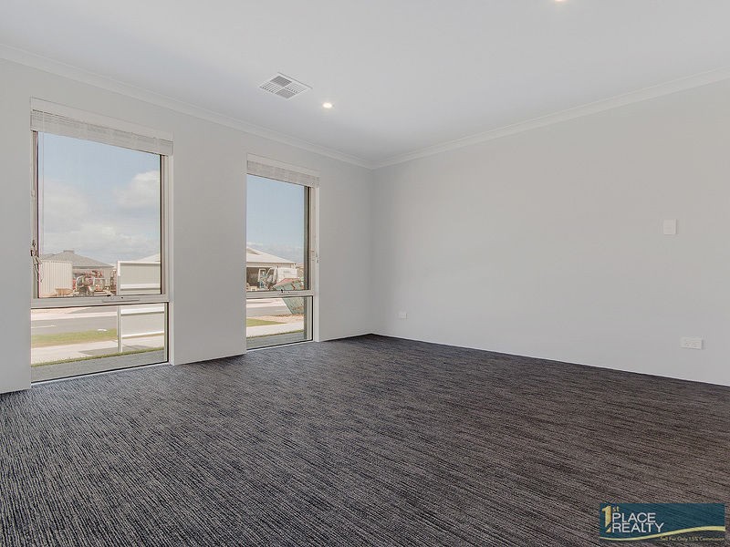 55 Allatoona Avenue, Golden Bay WA 6174