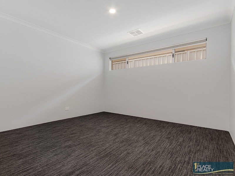 55 Allatoona Avenue, Golden Bay WA 6174