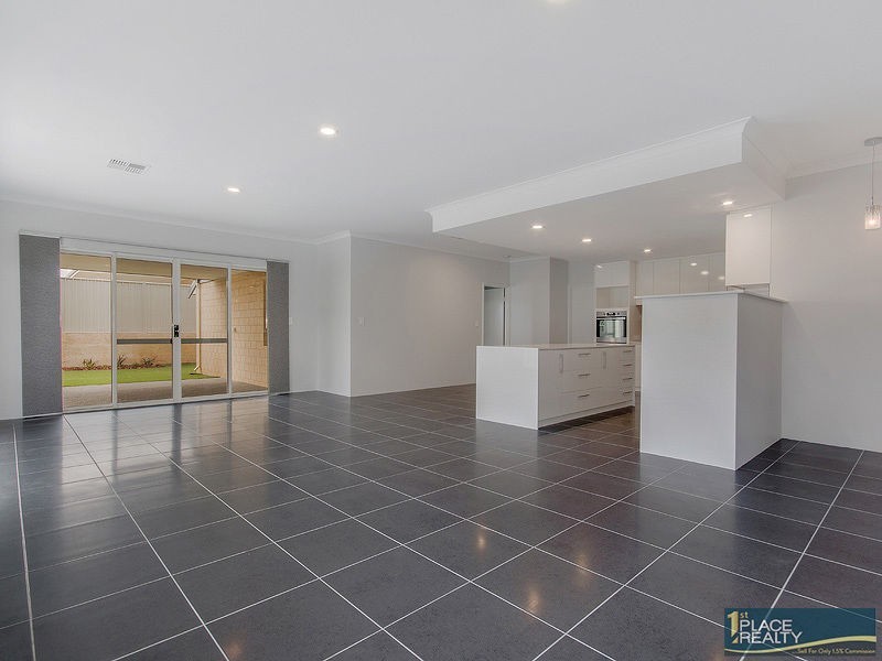 55 Allatoona Avenue, Golden Bay WA 6174