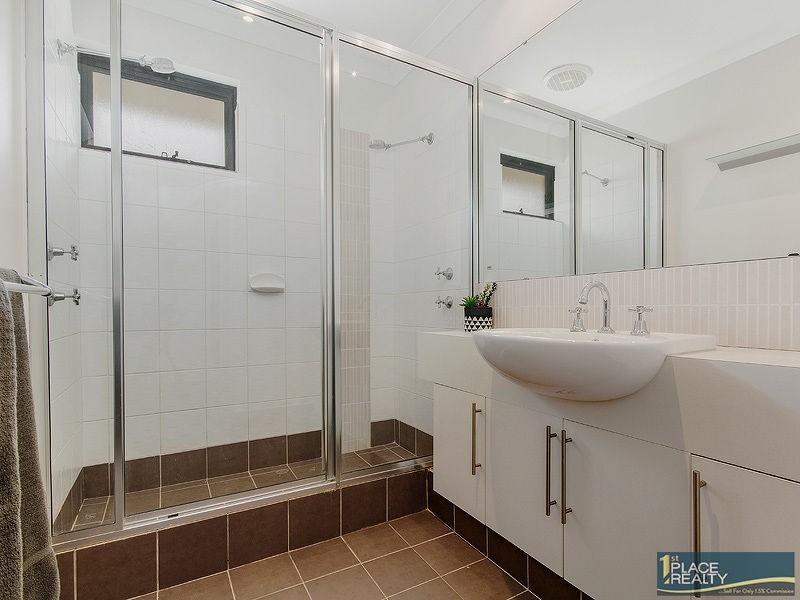 87 Warburton Trail, Lakelands WA 6180