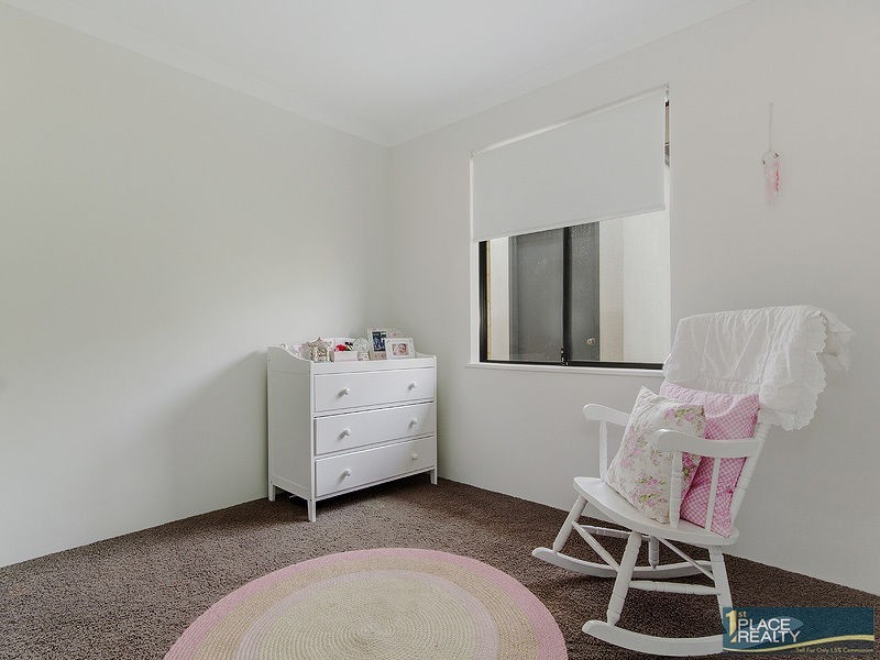 87 Warburton Trail, Lakelands WA 6180