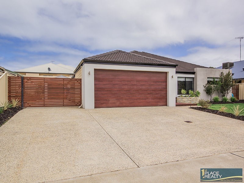87 Warburton Trail, Lakelands WA 6180