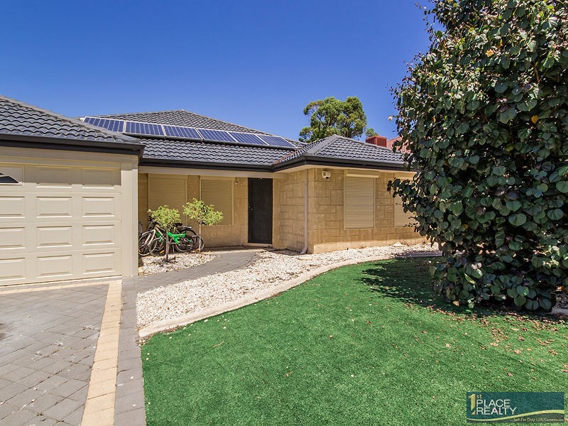 49 Ballard Meander, Lakelands WA 6180