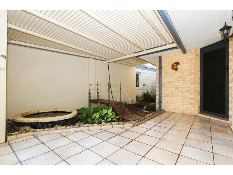 3 Burleigh Court, Waikiki WA 6169