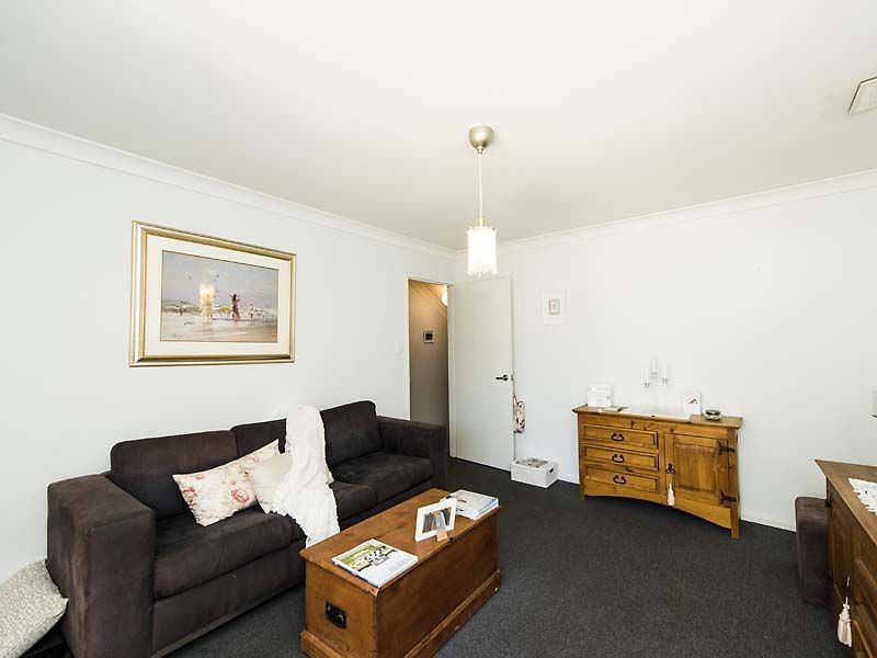 12 Bickford Place, Hamilton Hill WA 6163