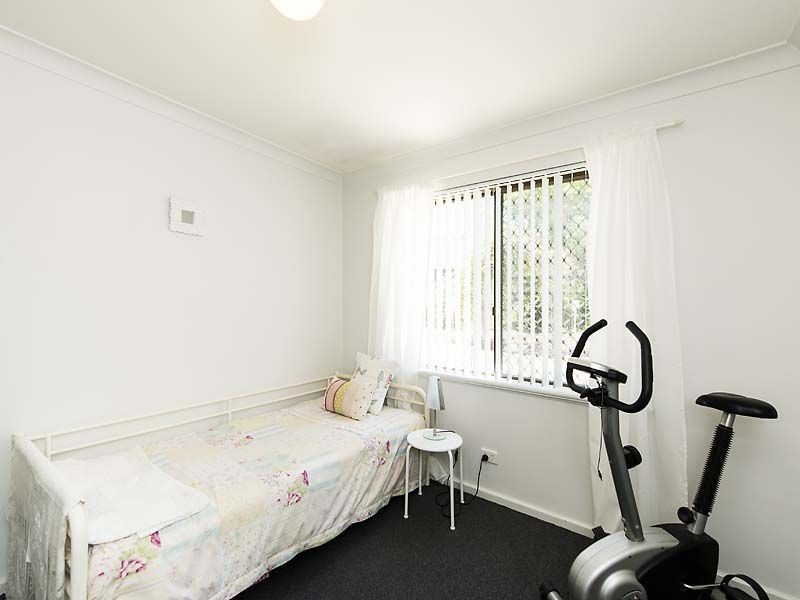 12 Bickford Place, Hamilton Hill WA 6163
