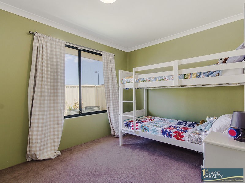 50 Cobaki Brace, Lakelands WA 6180