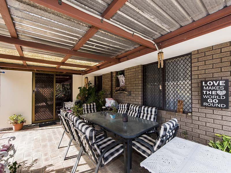 1/2 Corringle Grove, South Lake WA 6164