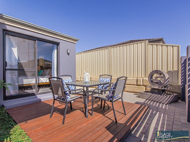 13 Rathbun Street, Secret Harbour WA 6173