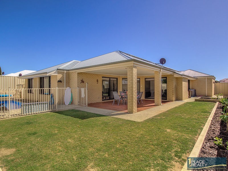 13 Rathbun Street, Secret Harbour WA 6173