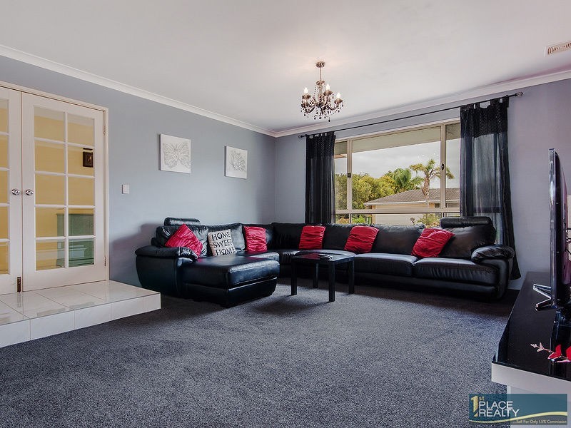 2 Tropea Place, Secret Harbour WA 6173