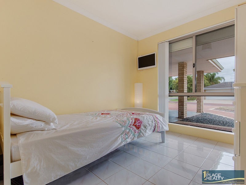 2 Tropea Place, Secret Harbour WA 6173