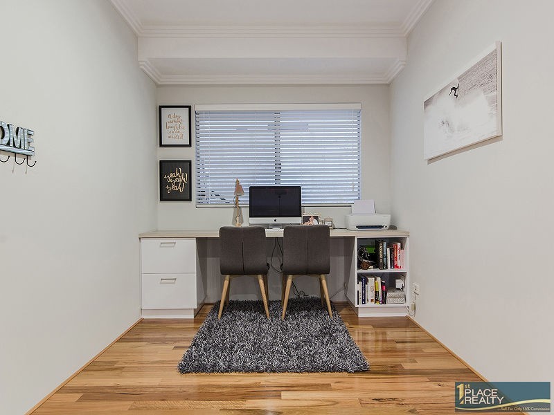 10 Frigate Way, Wannanup WA 6210
