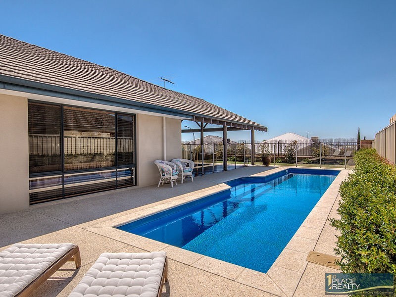 5 Baskerville Crescent, Baldivis WA 6171