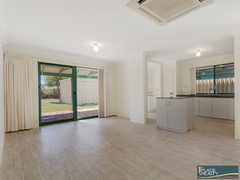 15 Caranja Court, Warnbro WA 6169