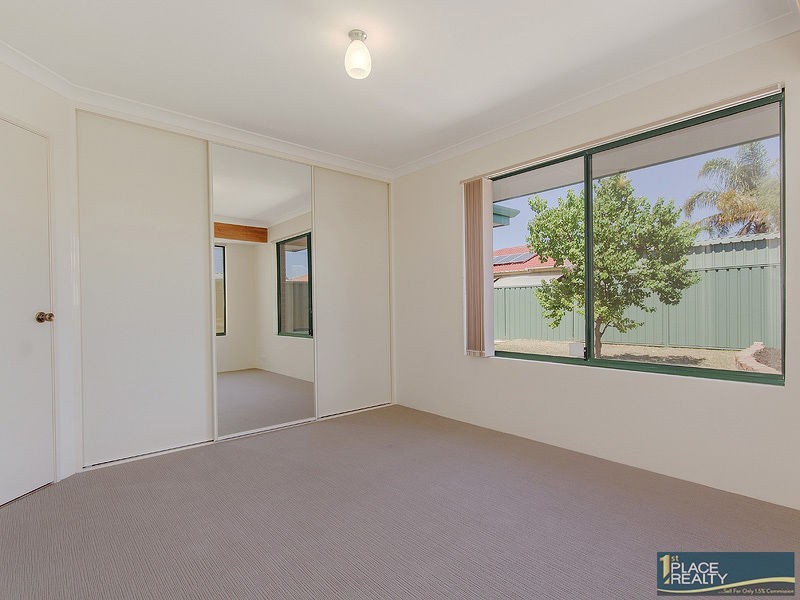 15 Caranja Court, Warnbro WA 6169