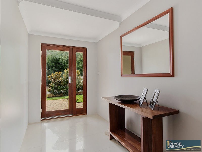 27 Jester Parkway, Meadow Springs WA 6210