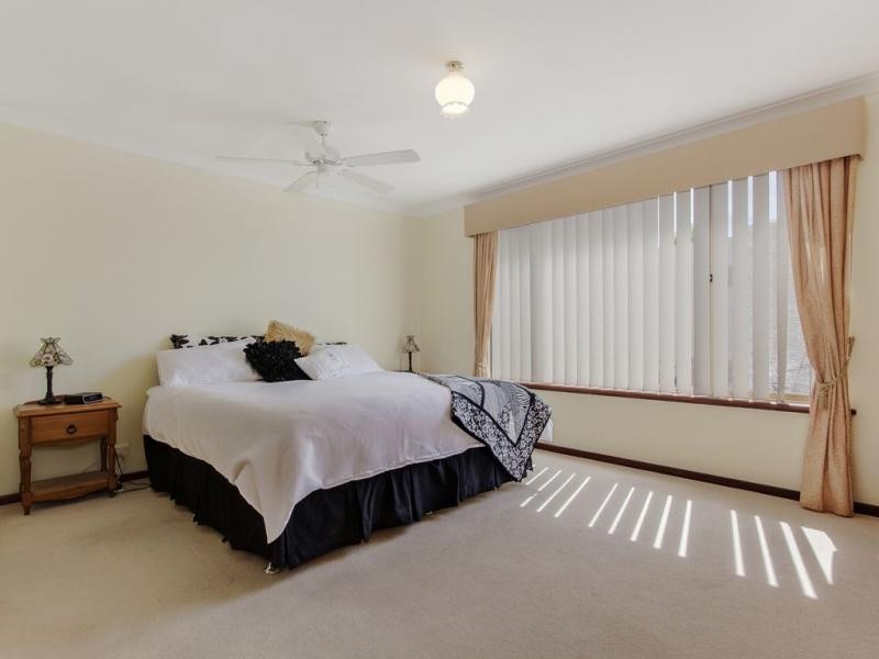 27 Cumberland Way, Waikiki WA 6169