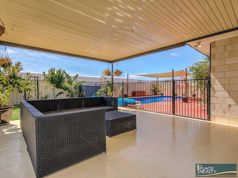 66 Malata Ridge, Lakelands WA 6180