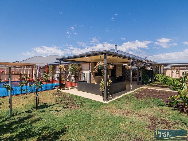 66 Malata Ridge, Lakelands WA 6180