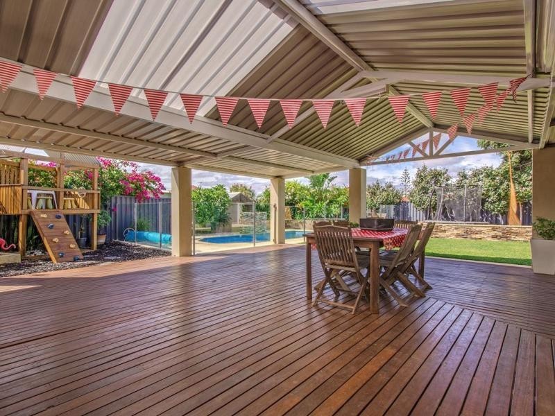 24 Rochefort Retreat, Port Kennedy WA 6172
