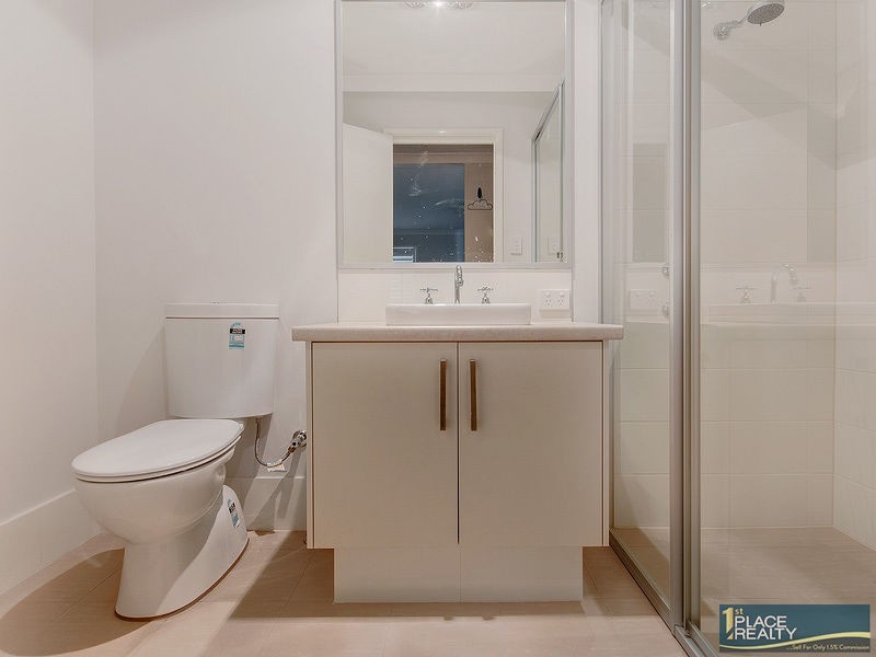 33 Tallering Way, Golden Bay WA 6174