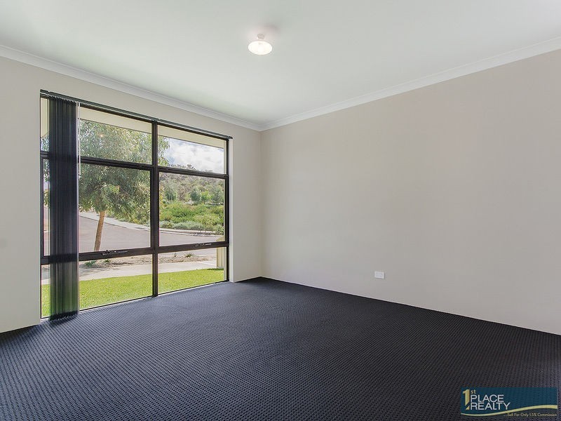 54 Eleanore Drive, Madora Bay WA 6210