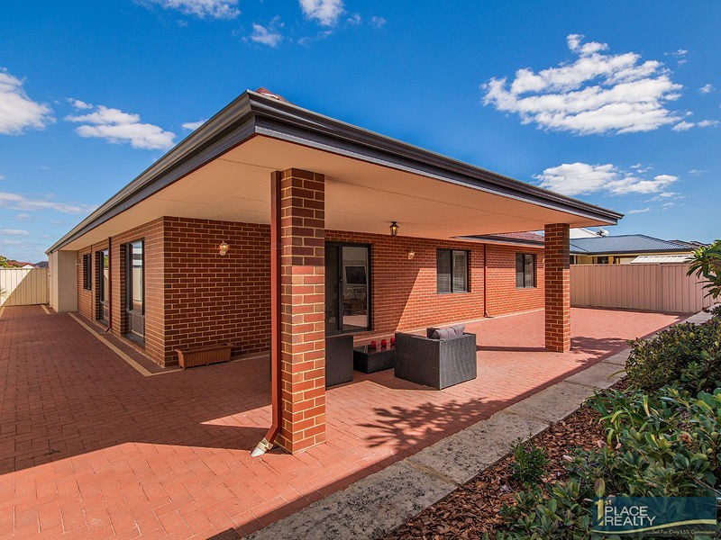 19 Tamar Break, Madora Bay WA 6210