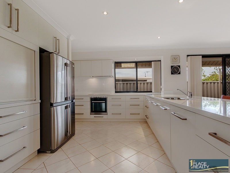 49 Galway Gardens, Warnbro WA 6169