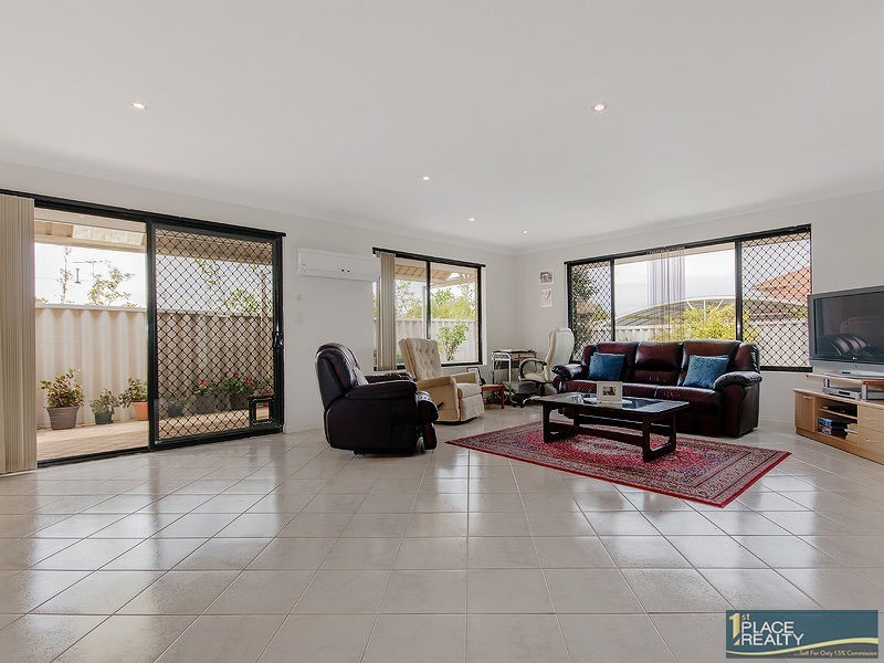 49 Galway Gardens, Warnbro WA 6169