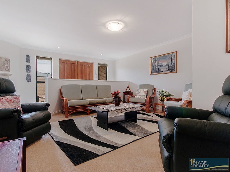 49 Galway Gardens, Warnbro WA 6169