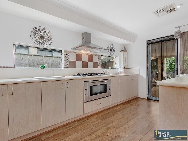 44 Kingaroy Drive, Baldivis WA 6171